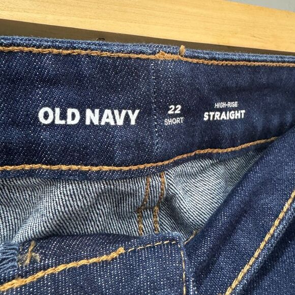 Old Navy High-Rise Straight Leg Jeans Size 22 Short EUC - Picture 5 of 5